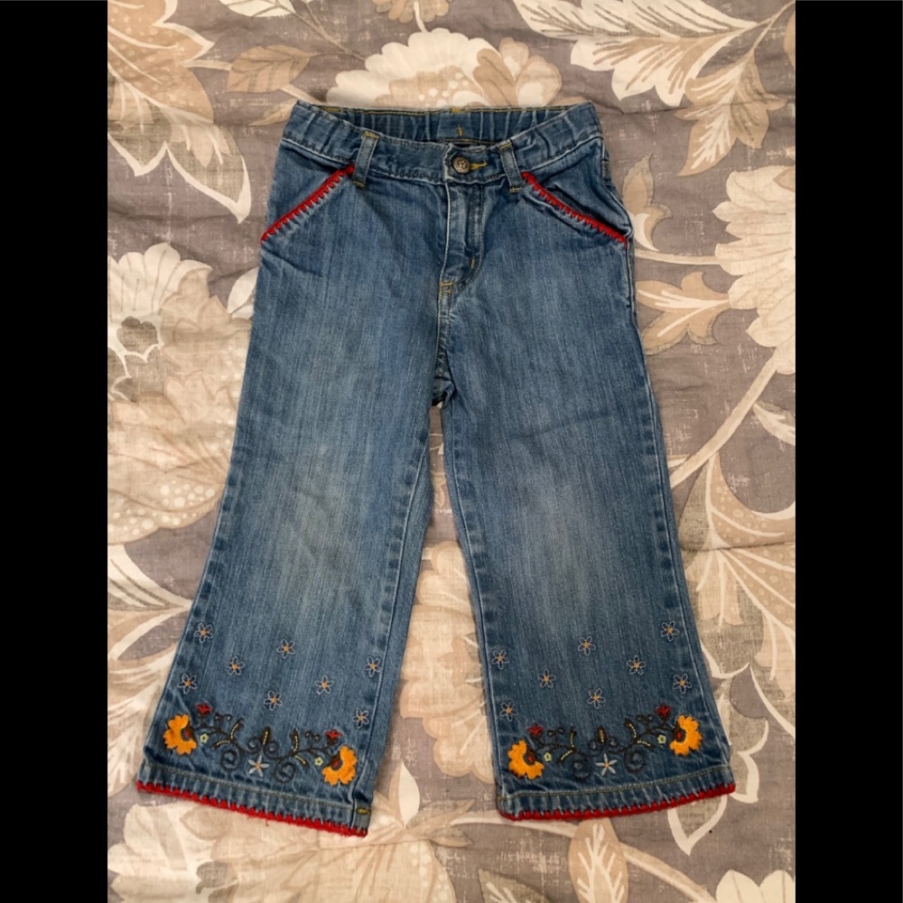 Girls Baby Gap 2t embroidered Jeans